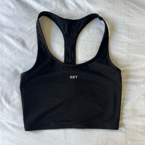 black set active top
